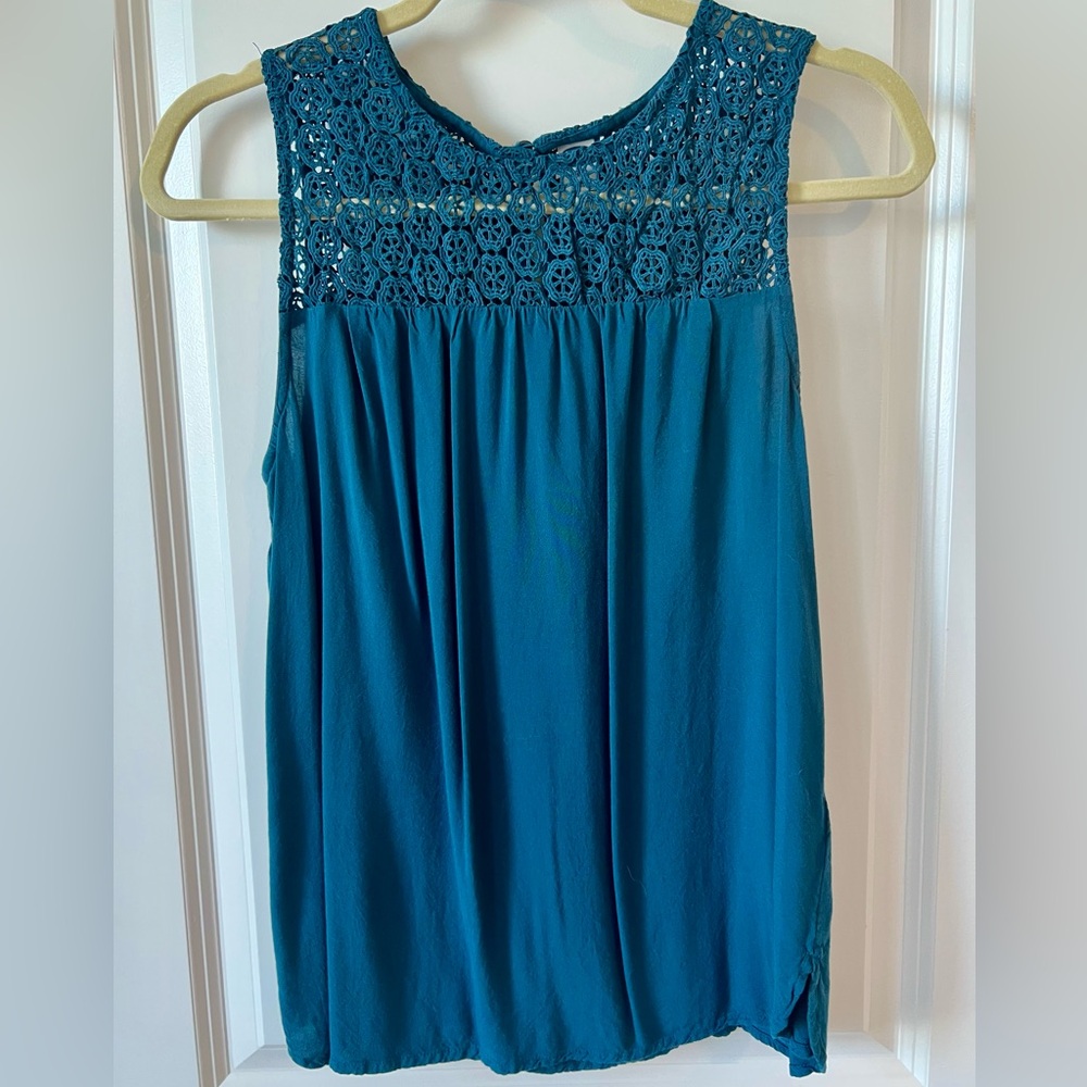 Old Navy Teal Sleeveless Blouse